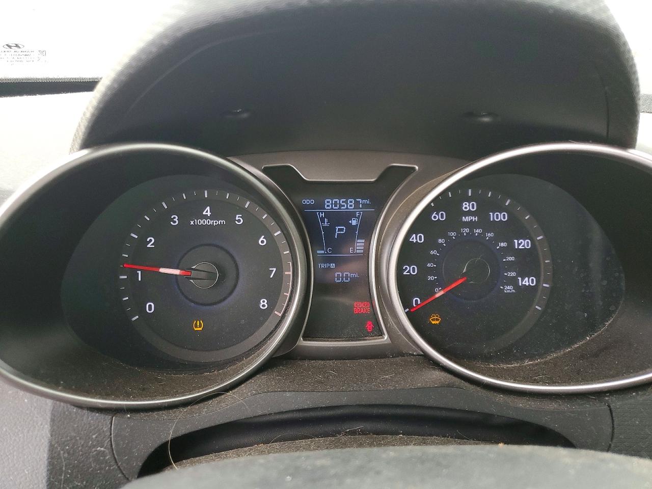 2016 HYUNDAI VELOSTER BASE photo 9