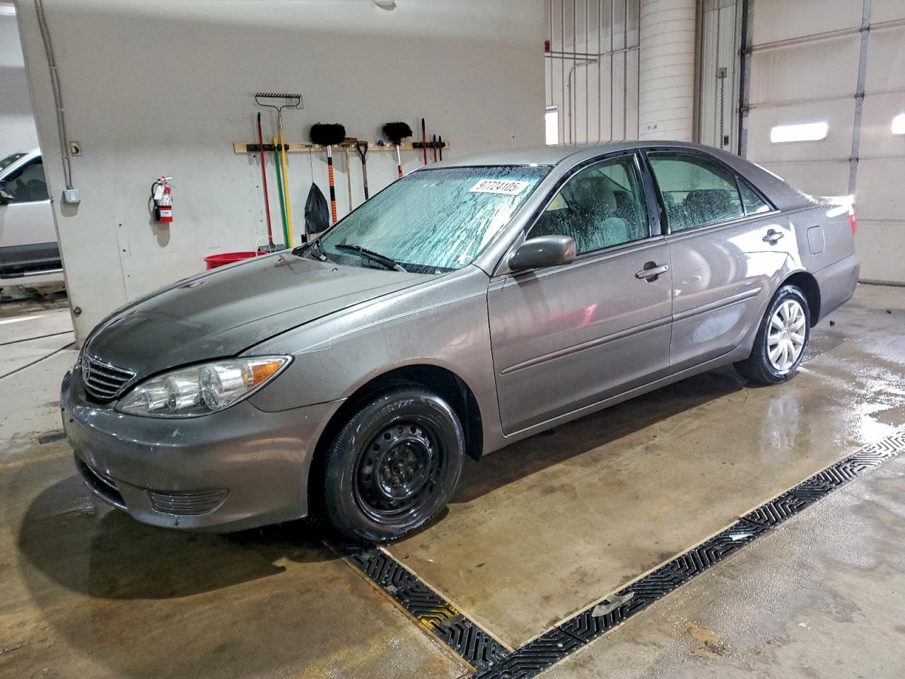 2006 TOYOTA CAMRY