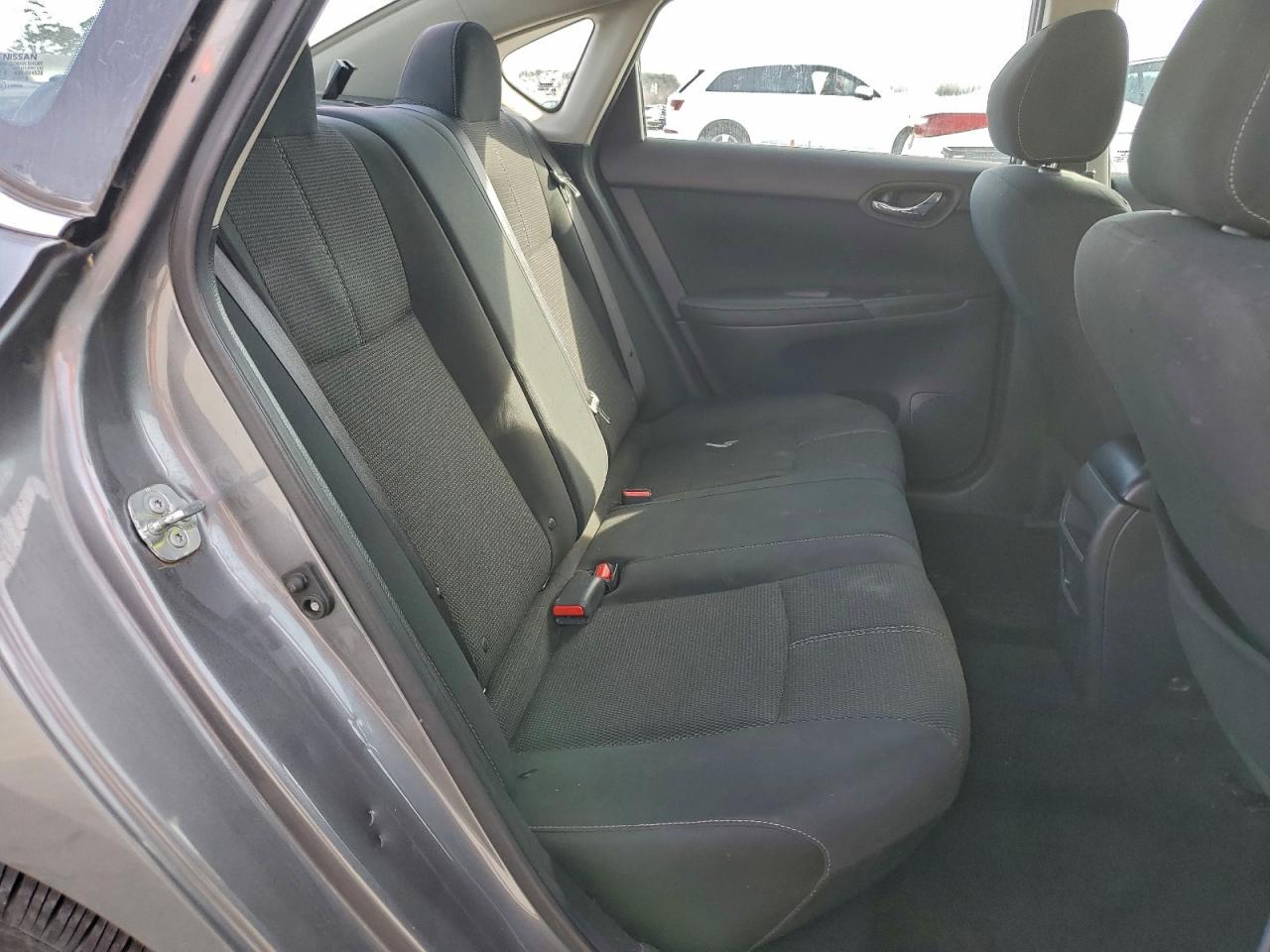 2018 NISSAN SENTRA S photo 10