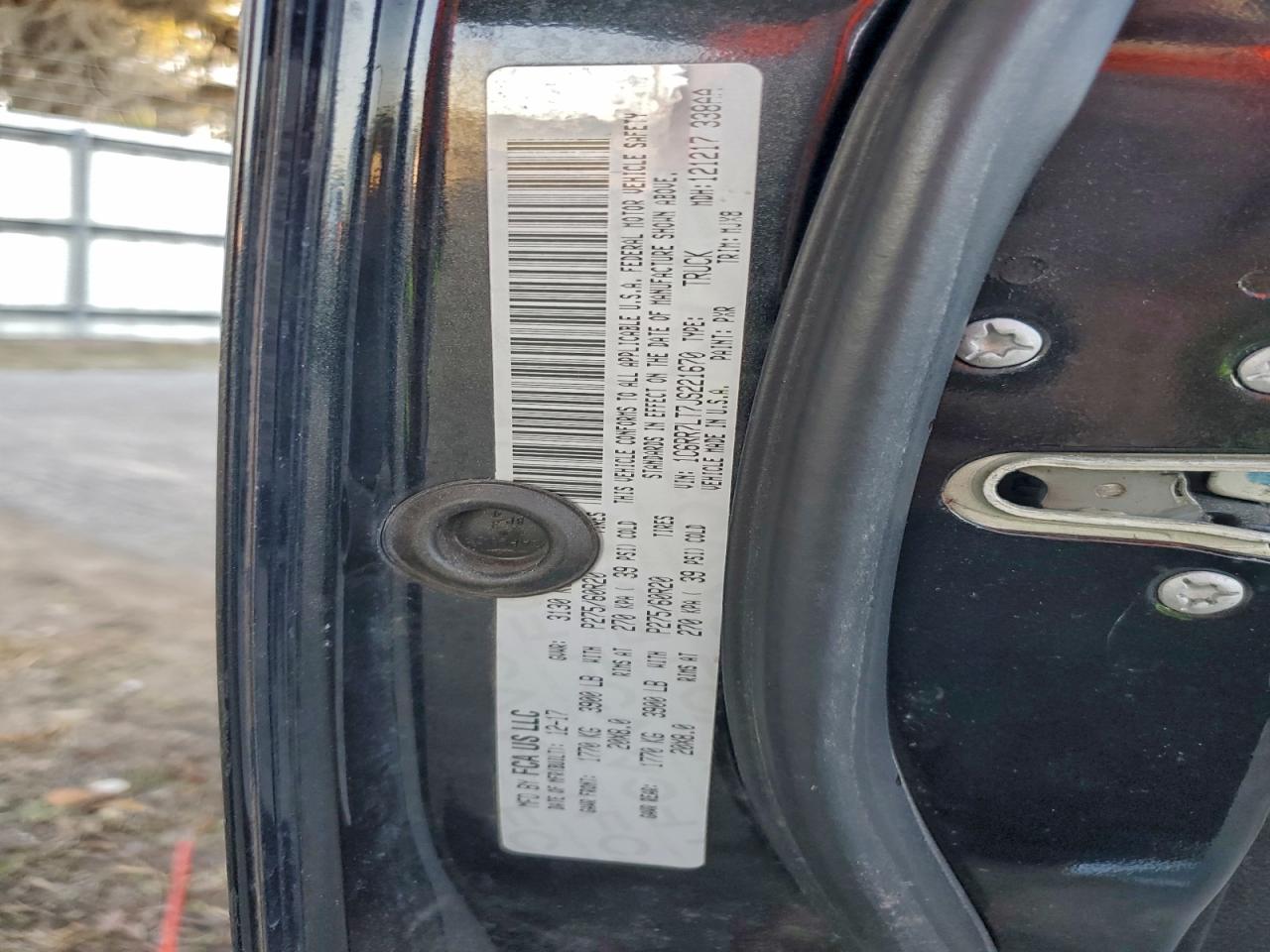 2018 RAM 1500 SLT photo 13