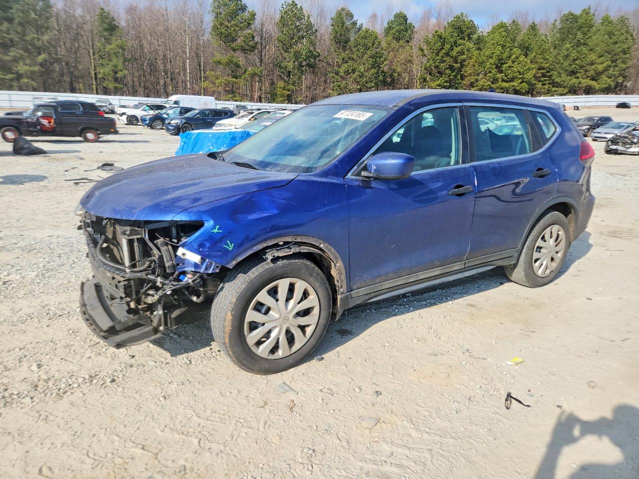 2017 NISSAN ROGUE