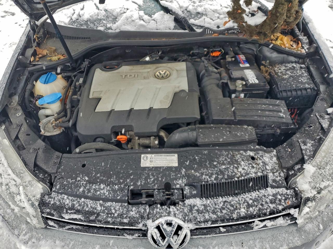 2012 VOLKSWAGEN JETTA TDI photo 11