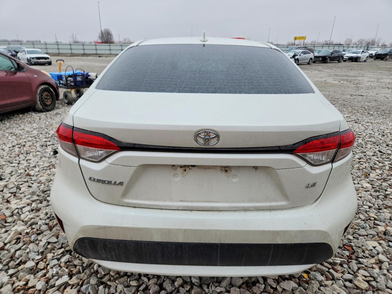 2020 TOYOTA COROLLA LE photo 6