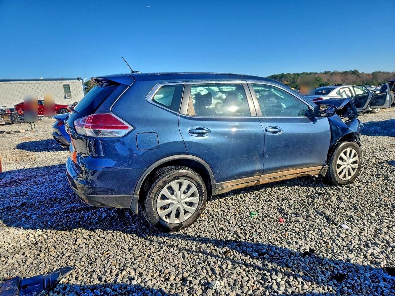 2016 NISSAN ROGUE S photo 3