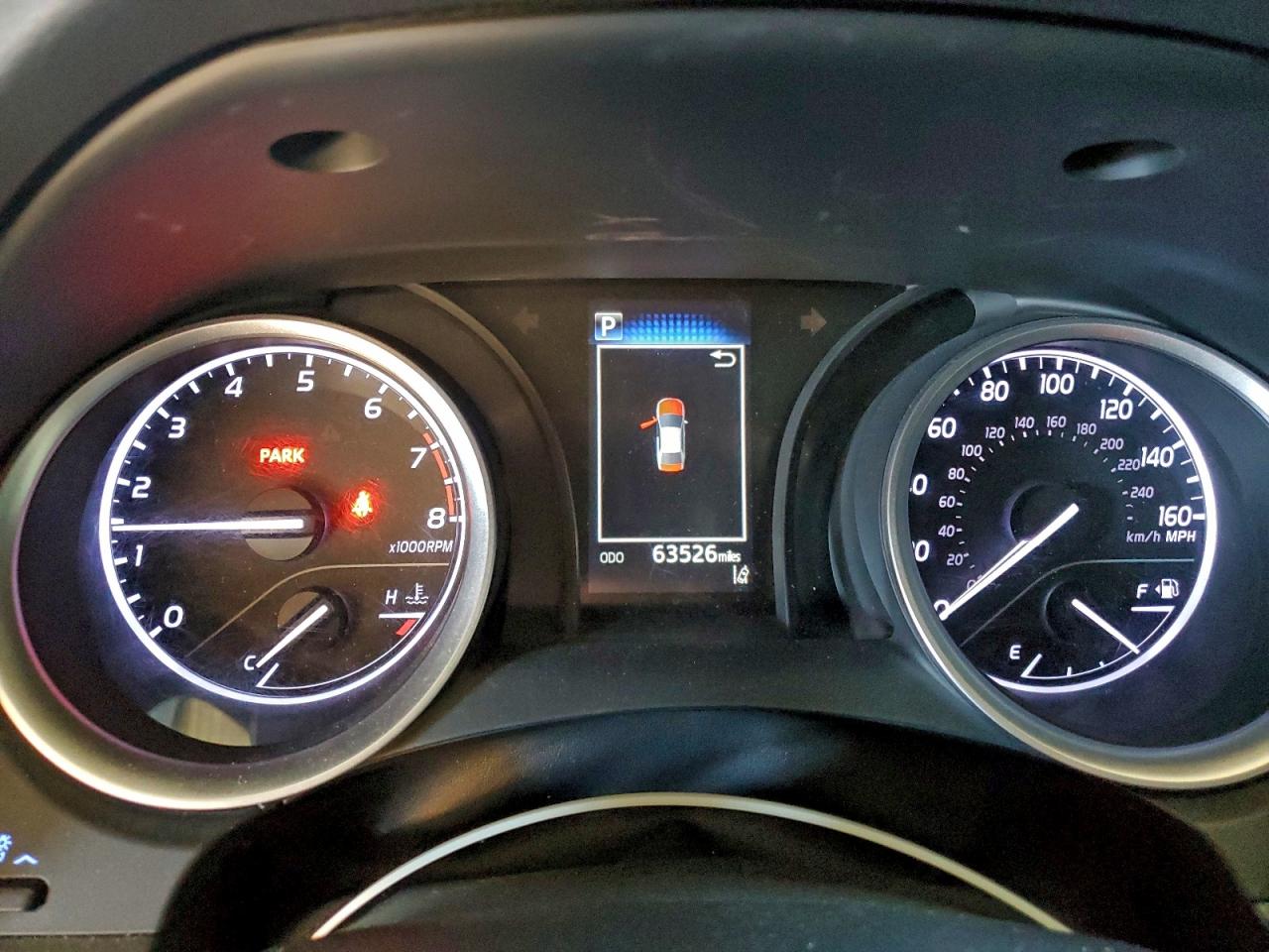 2021 TOYOTA CAMRY LE photo 9