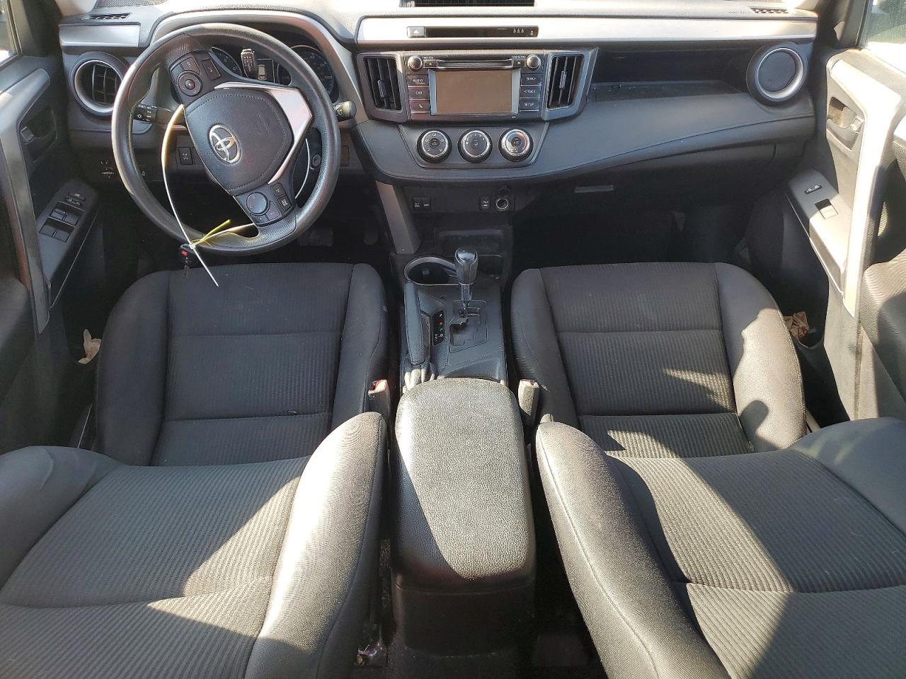 2017 TOYOTA RAV4 LE photo 22