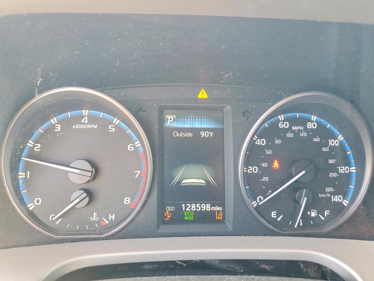 2017 TOYOTA RAV4 LE photo 25