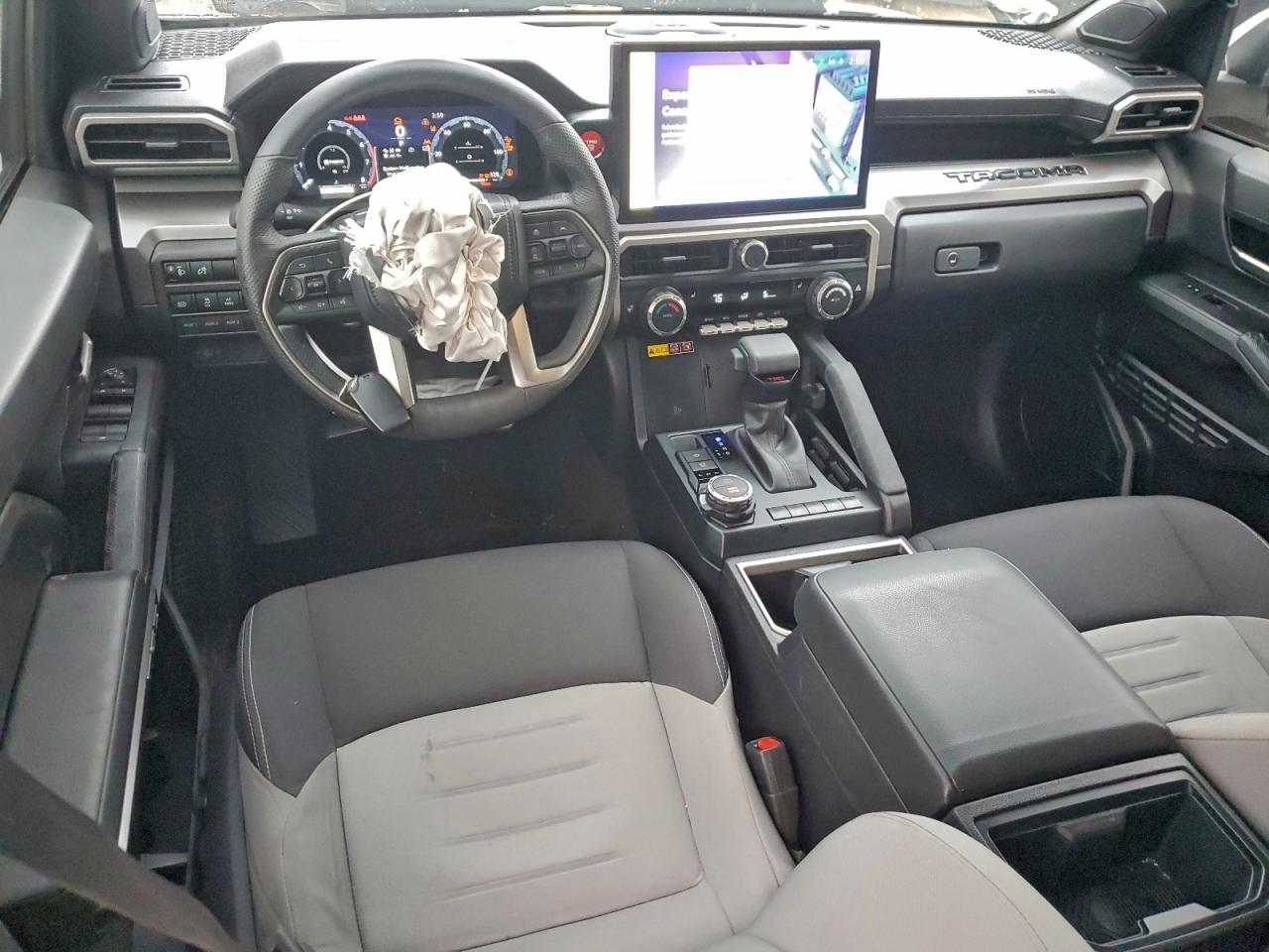 2024 TOYOTA TACOMA DOUBLE CAB photo 15