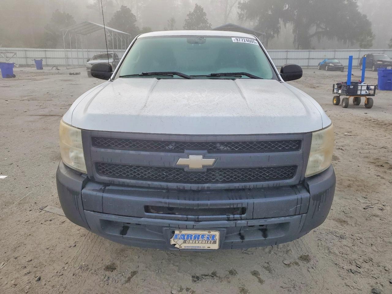 2010 CHEVROLET SILVERADO C1500 photo 5