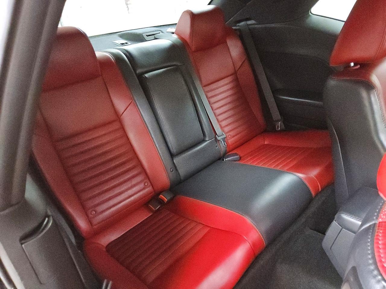 2013 DODGE CHALLENGER SXT photo 10