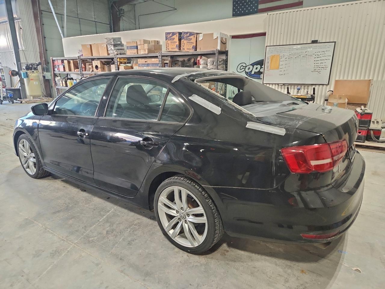 2016 VOLKSWAGEN JETTA S photo 2
