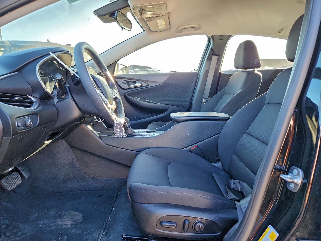 2024 CHEVROLET MALIBU LT photo 19