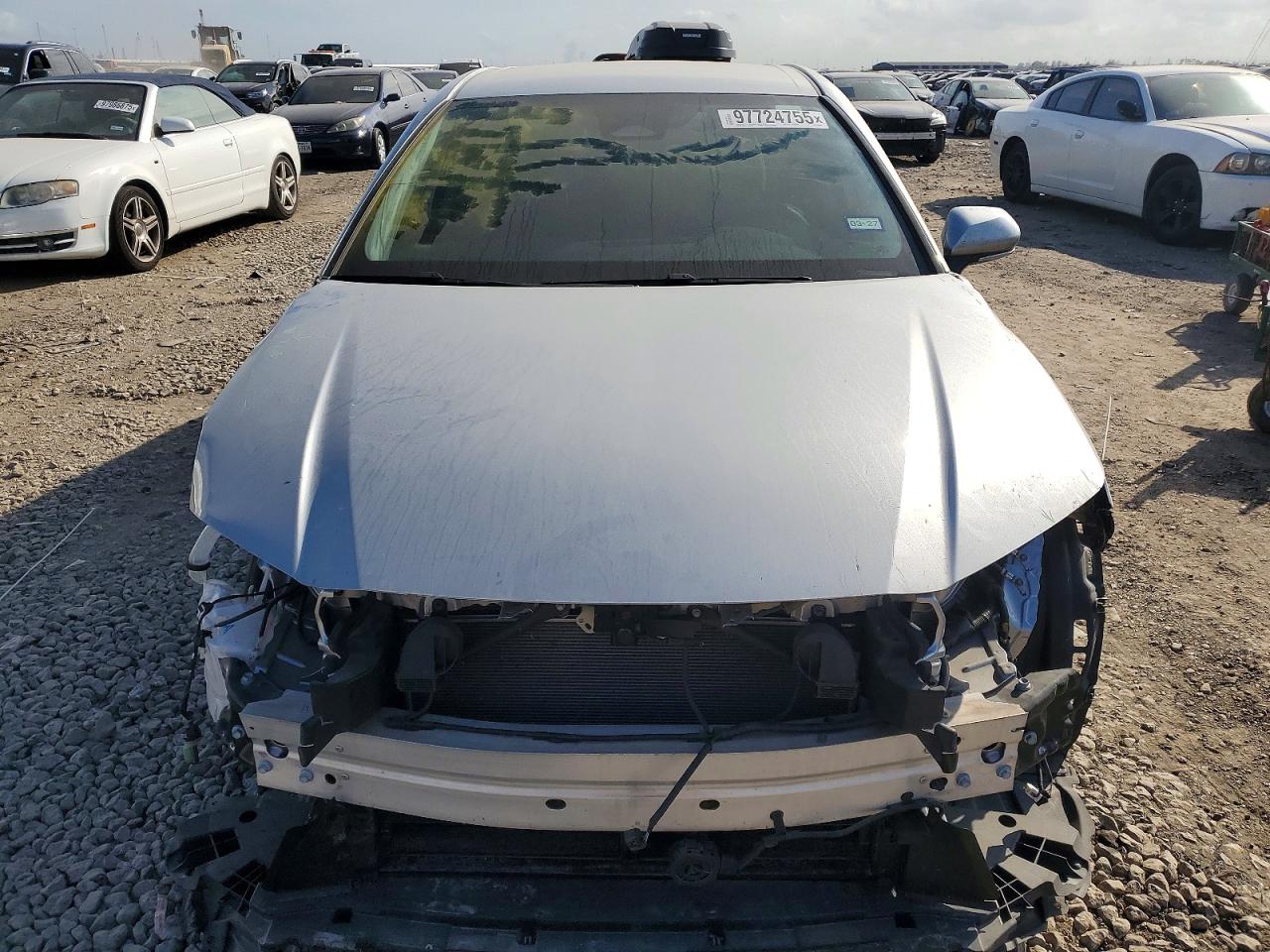 2025 TOYOTA CAMRY XSE photo 5