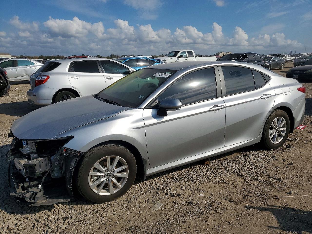 2025 TOYOTA CAMRY