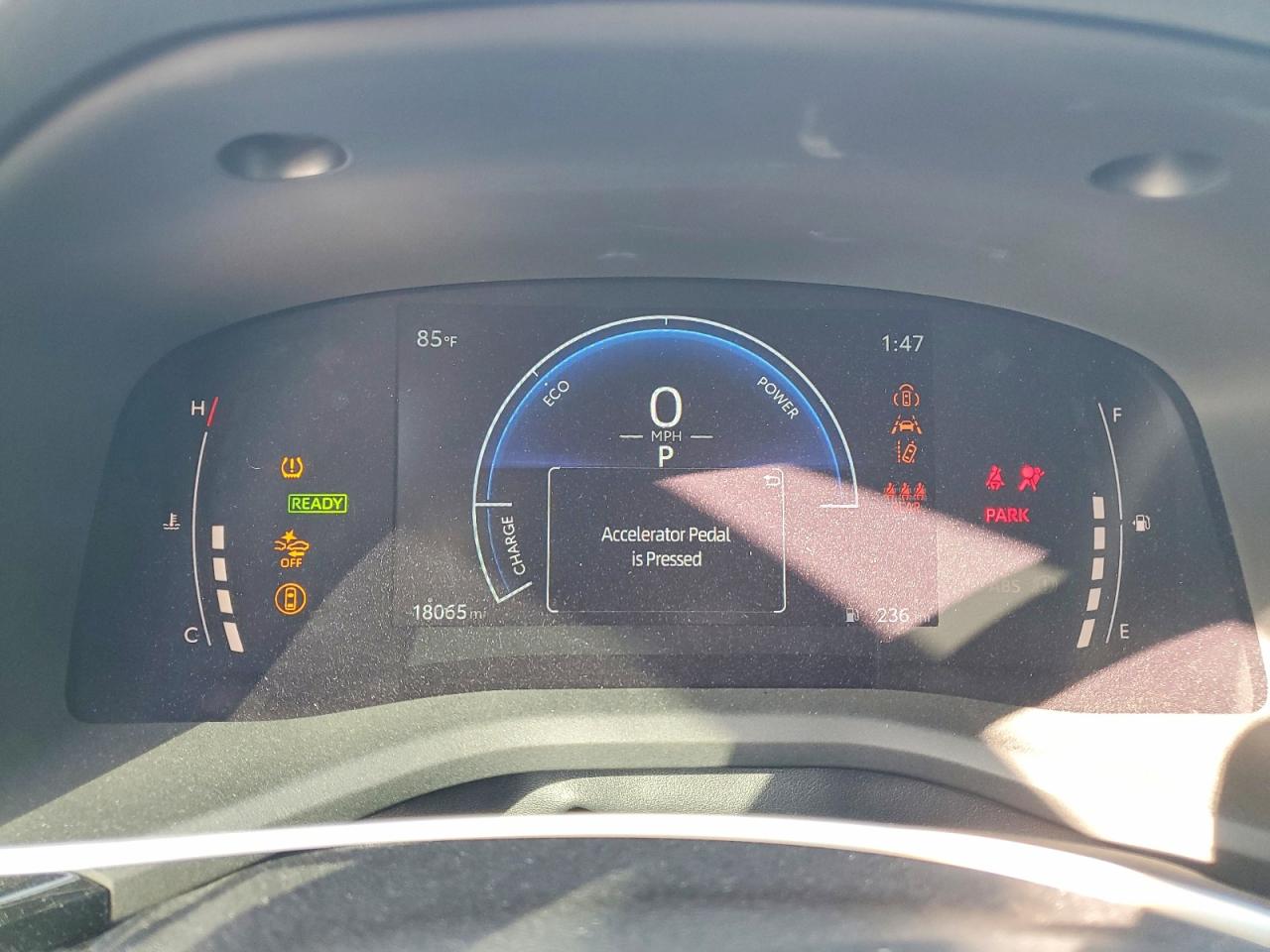 2025 TOYOTA CAMRY XSE photo 9