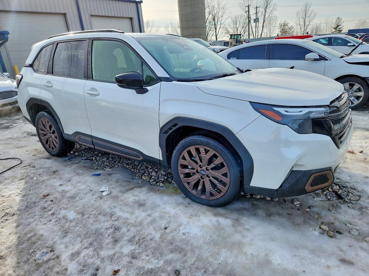 2025 SUBARU FORESTER SPORT photo 4