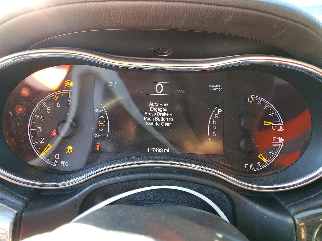 2014 JEEP GRAND CHEROKEE OVERLAND photo 9