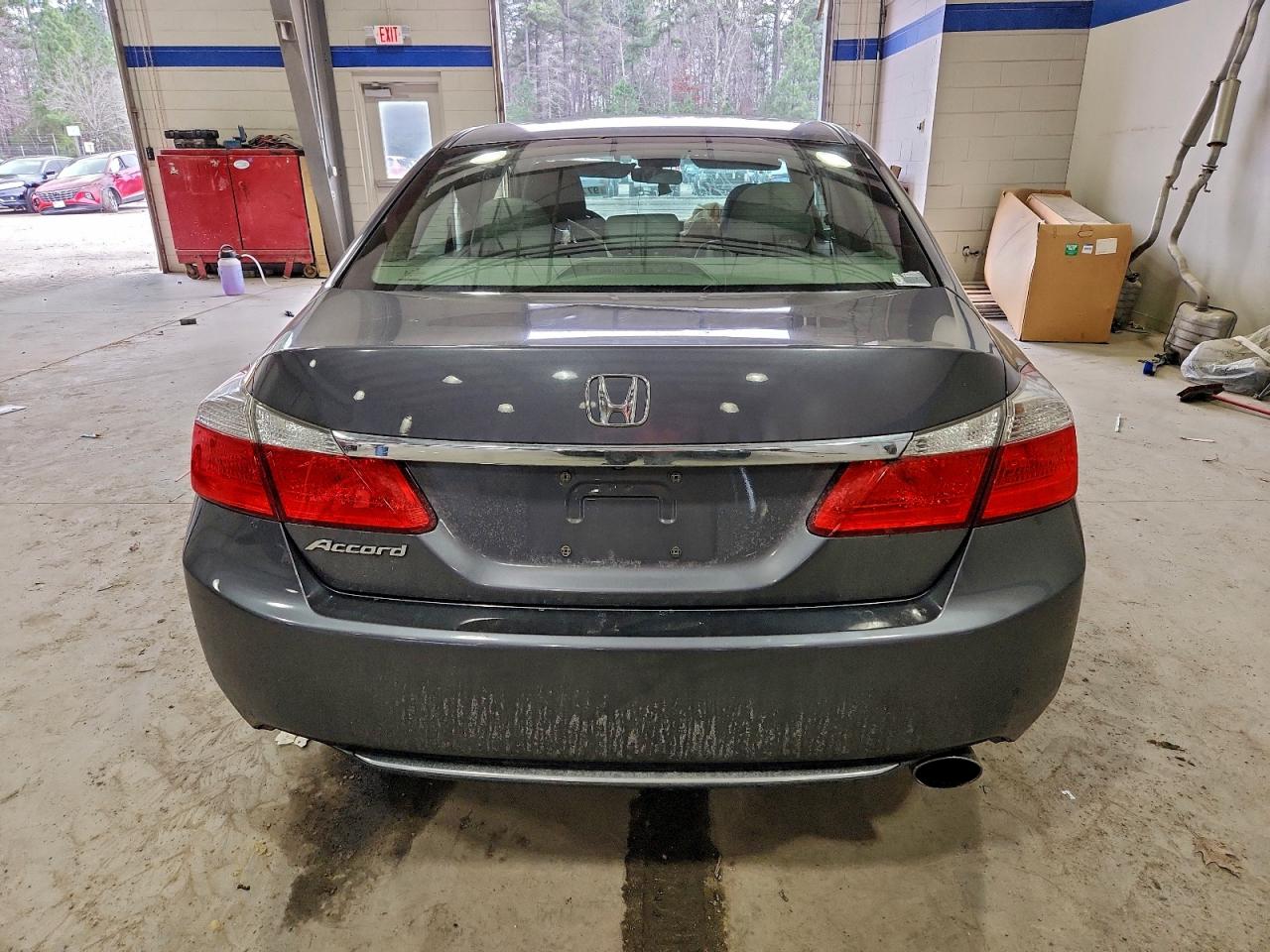 2014 HONDA ACCORD LX photo 6