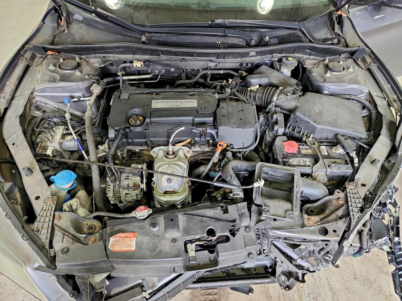 2014 HONDA ACCORD LX photo 11