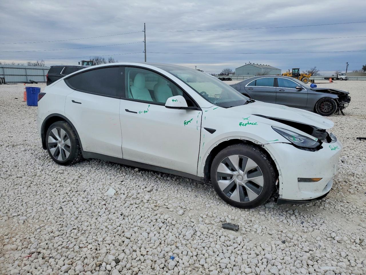 2021 TESLA MODEL Y photo 4