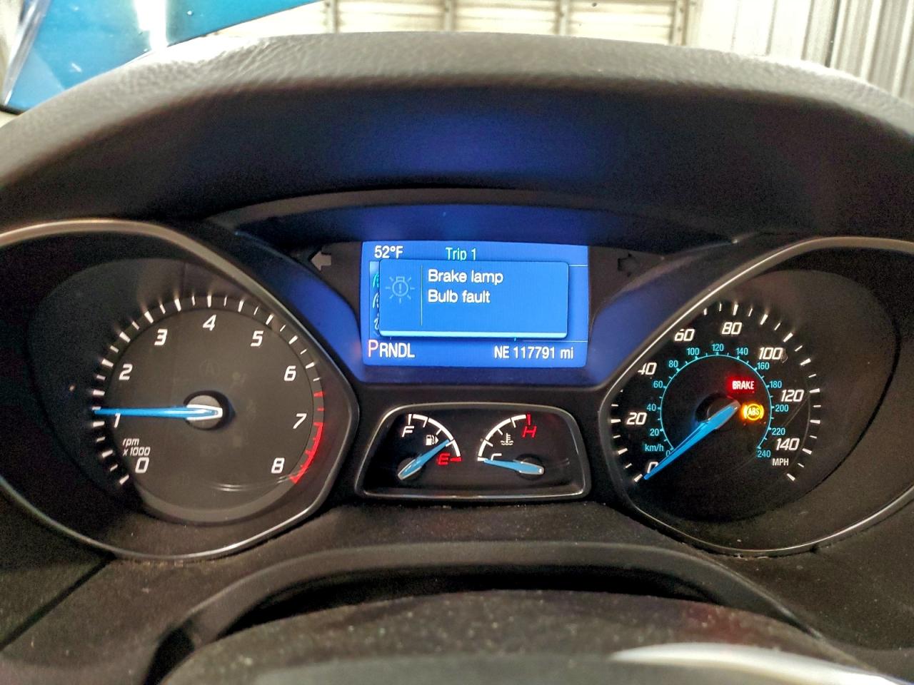 2014 FORD FOCUS SE photo 9
