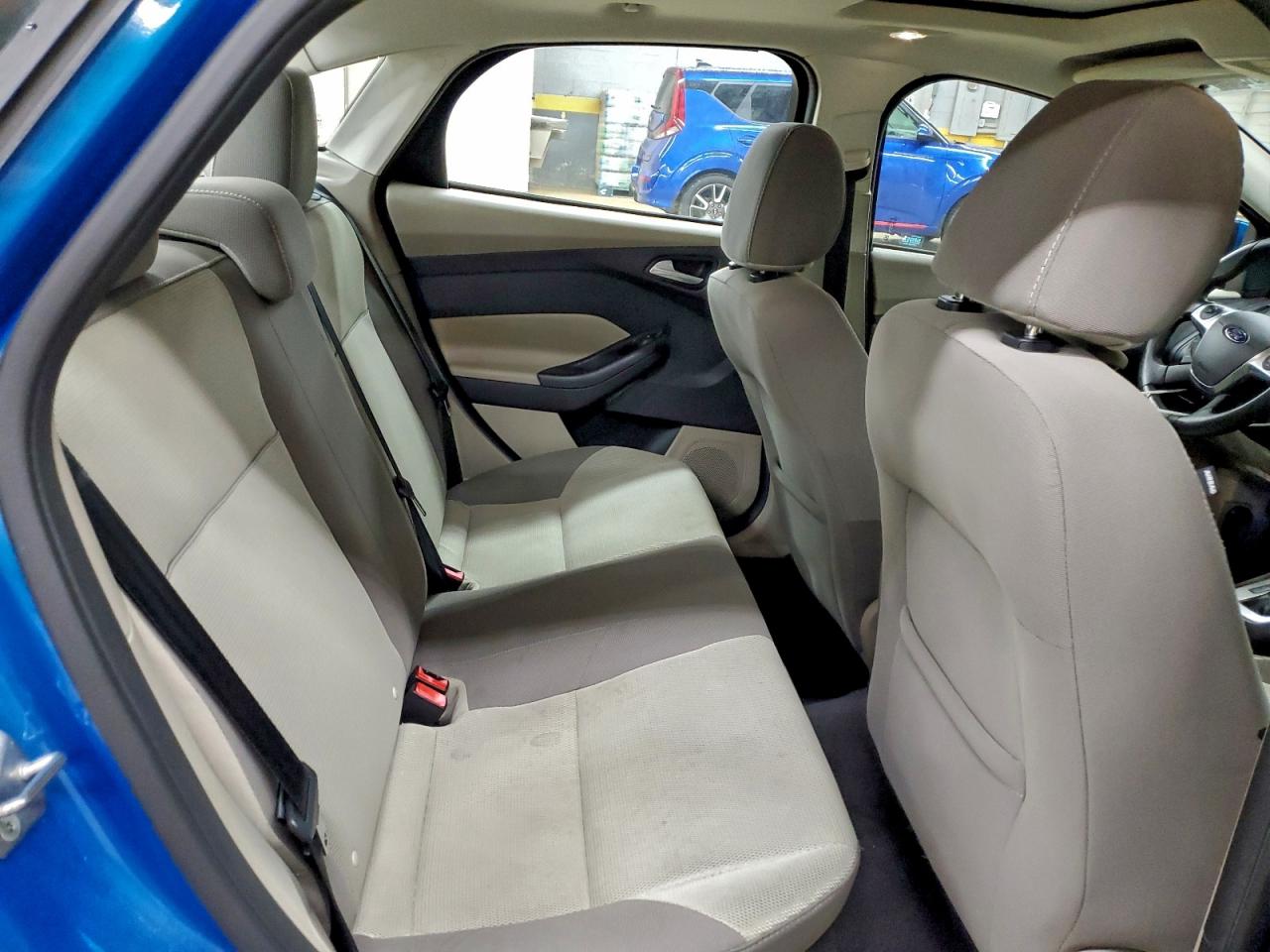 2014 FORD FOCUS SE photo 10