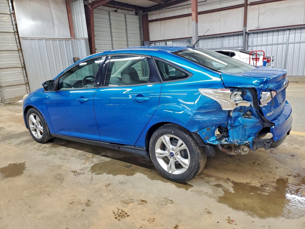 2014 FORD FOCUS SE photo 2