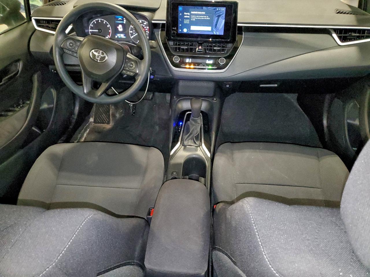 2024 TOYOTA COROLLA LE photo 8