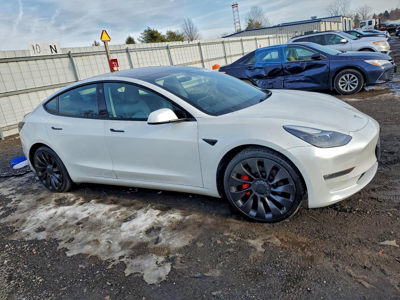 2022 TESLA MODEL 3 photo 4