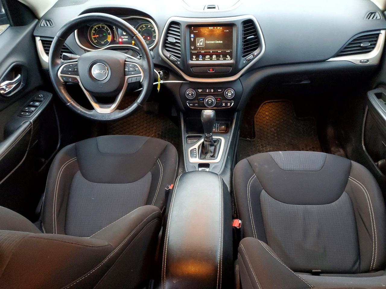 2015 JEEP CHEROKEE LATITUDE photo 8