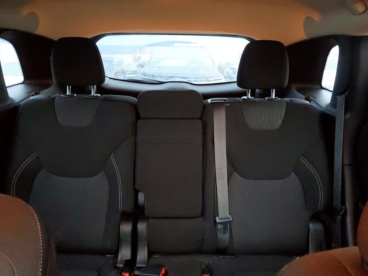 2015 JEEP CHEROKEE LATITUDE photo 10