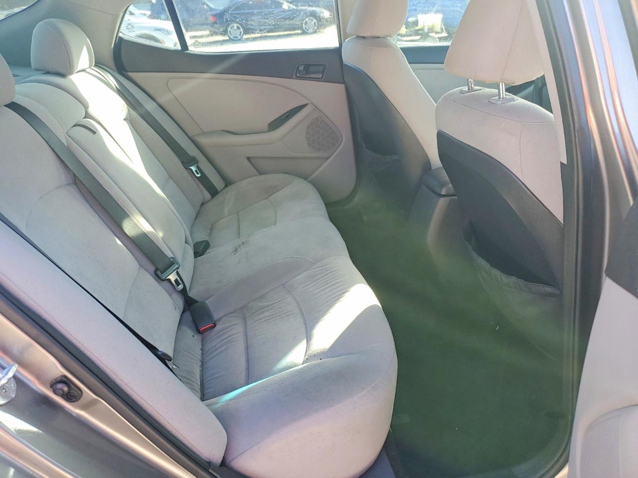 2015 KIA OPTIMA LX photo 10