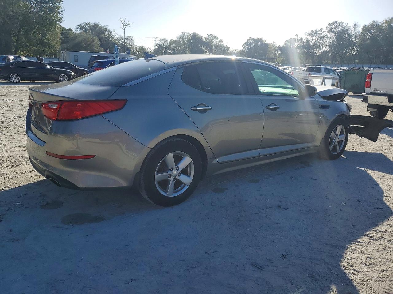 2015 KIA OPTIMA LX photo 3