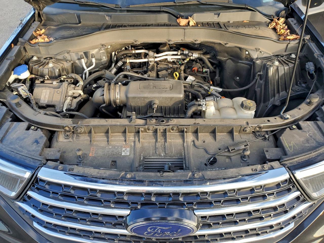 2021 FORD EXPLORER XLT photo 12