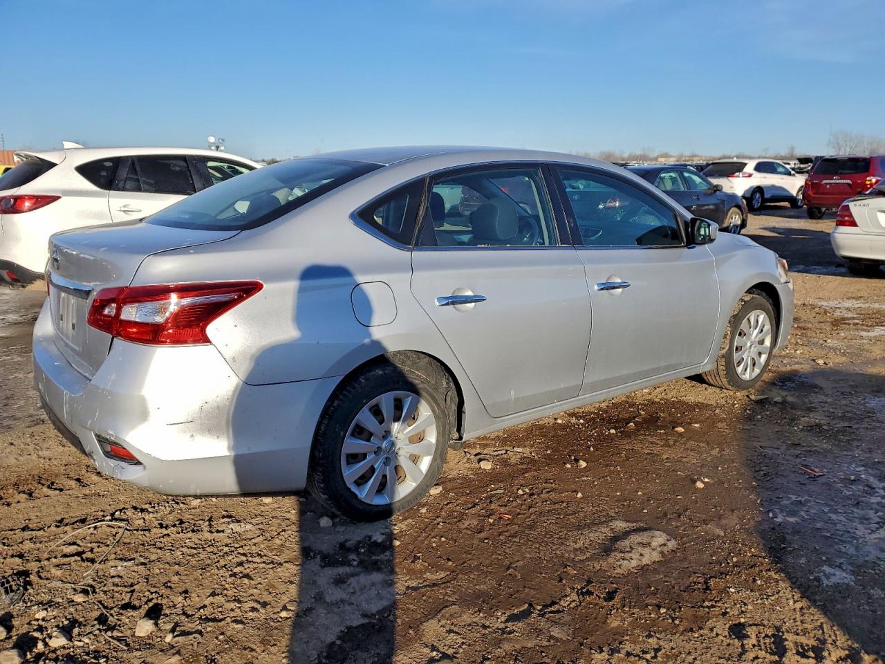 2018 NISSAN SENTRA S photo 3