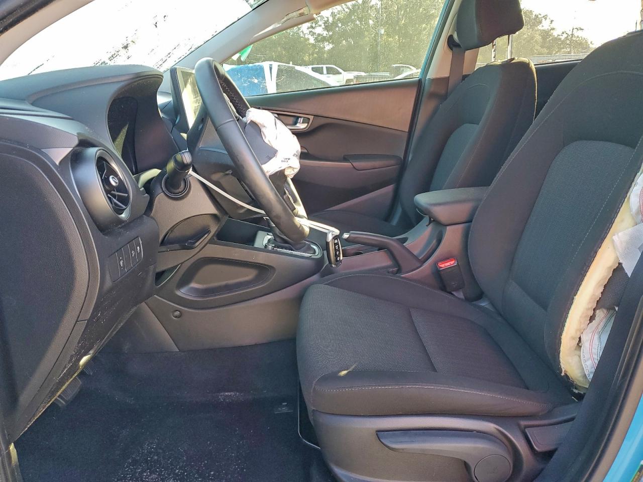 2022 HYUNDAI KONA SEL photo 7