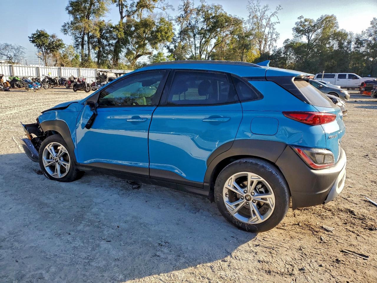 2022 HYUNDAI KONA SEL photo 2