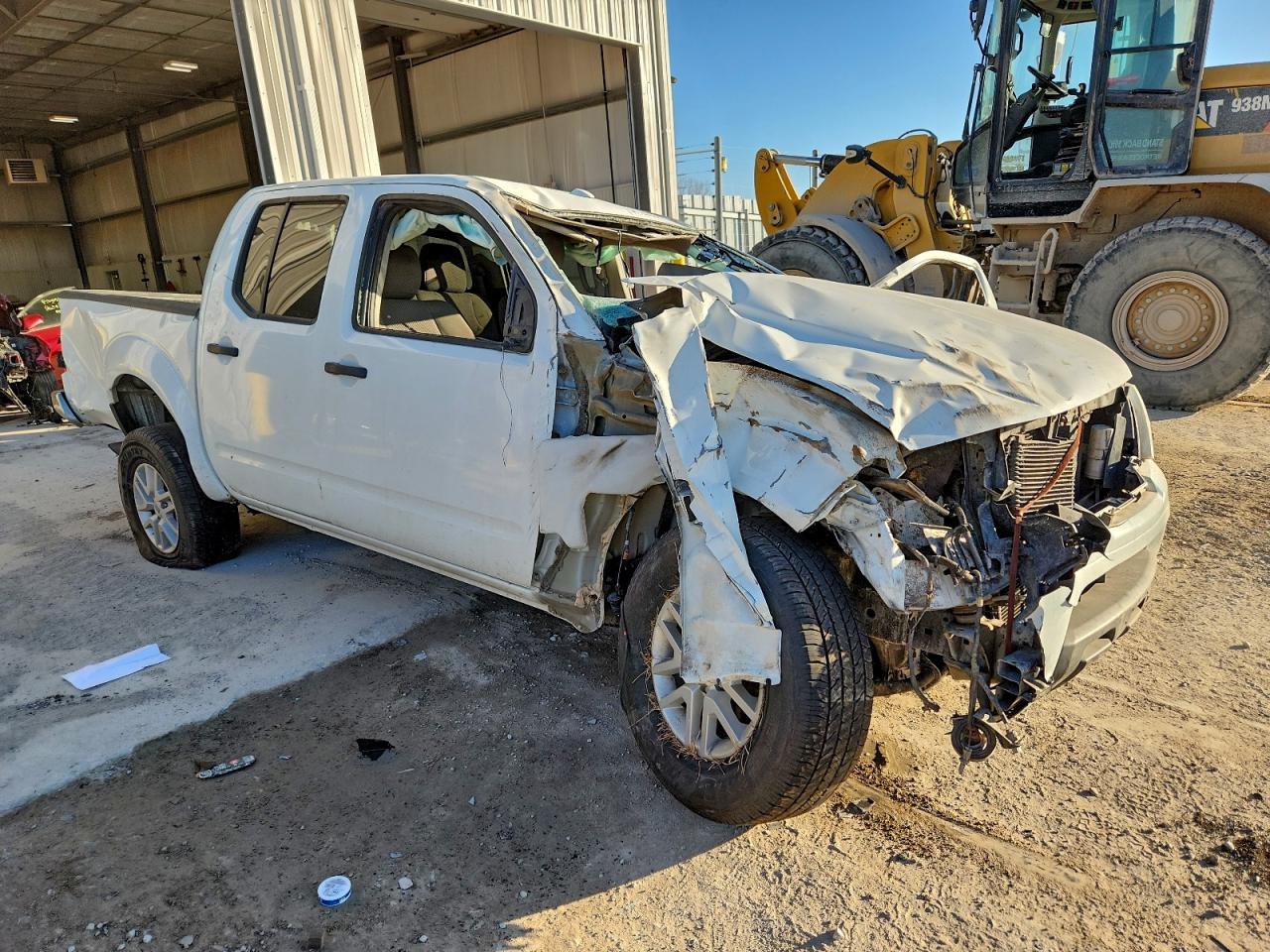 2017 NISSAN FRONTIER S photo 4