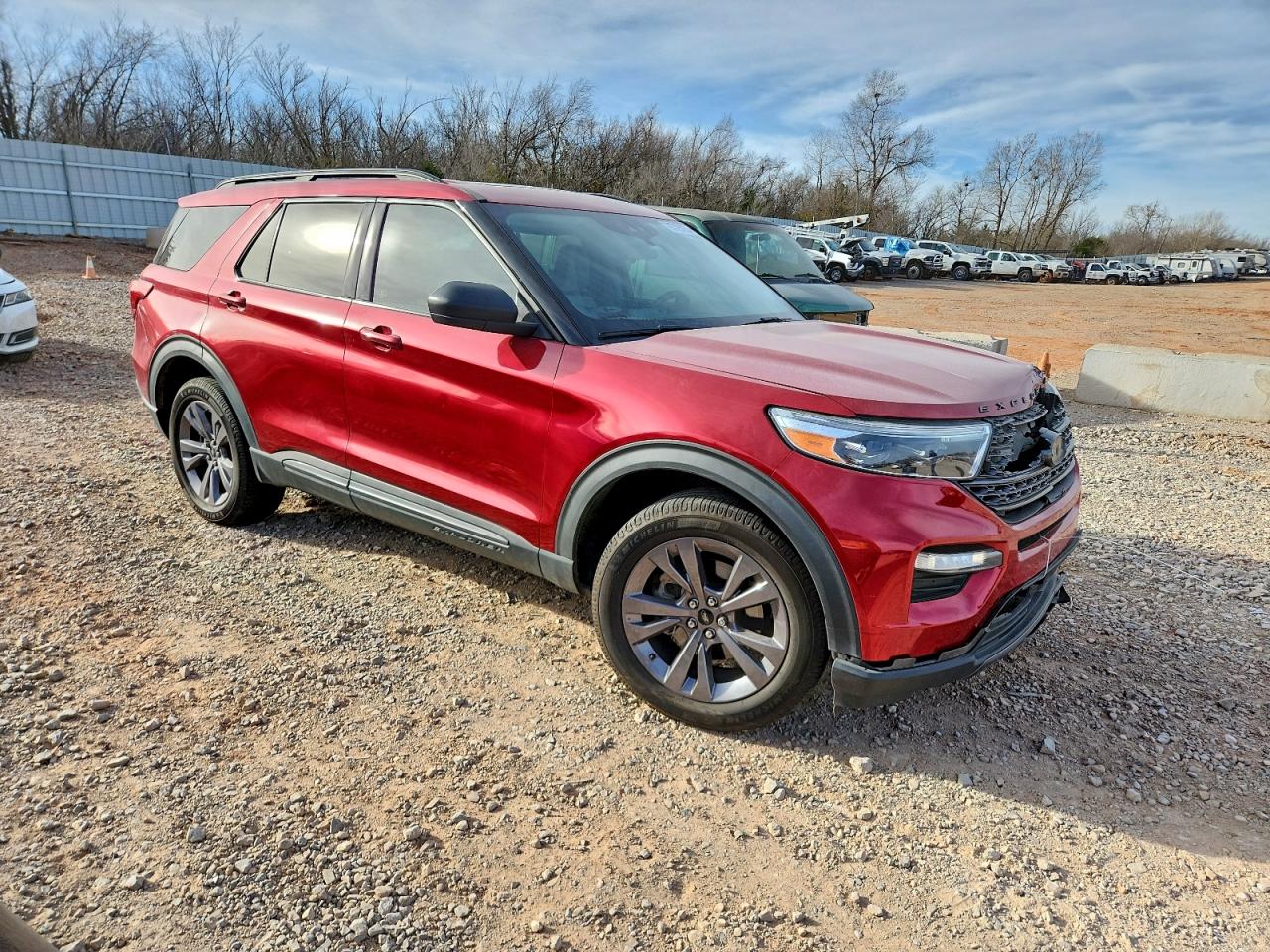 2021 FORD EXPLORER XLT photo 4