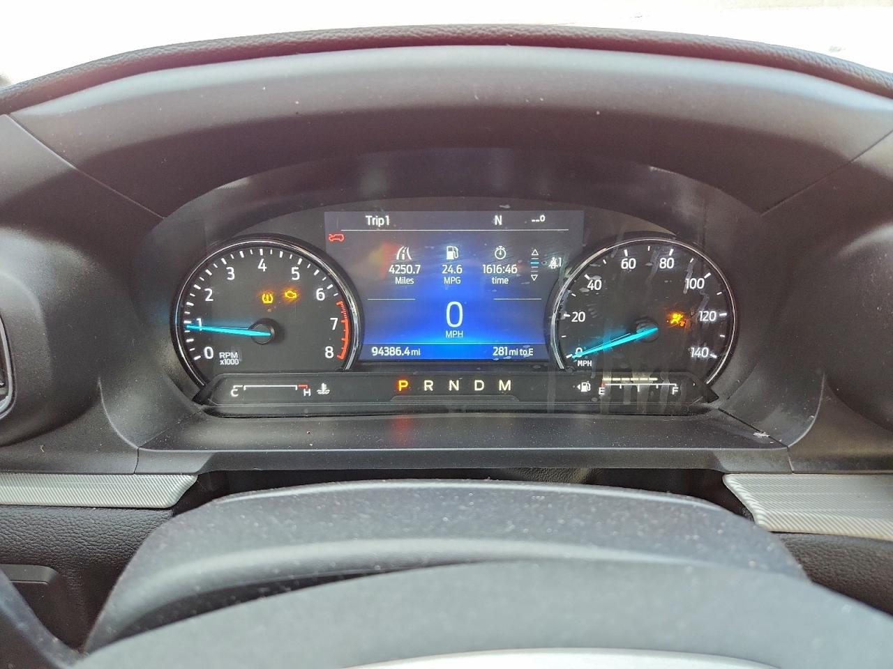 2021 FORD EXPLORER XLT photo 9