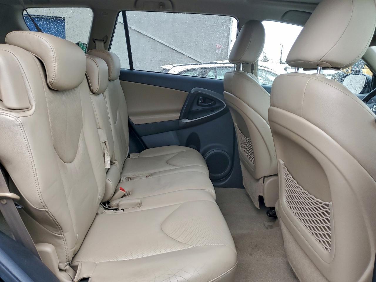 2011 TOYOTA RAV4 LIMITED photo 11