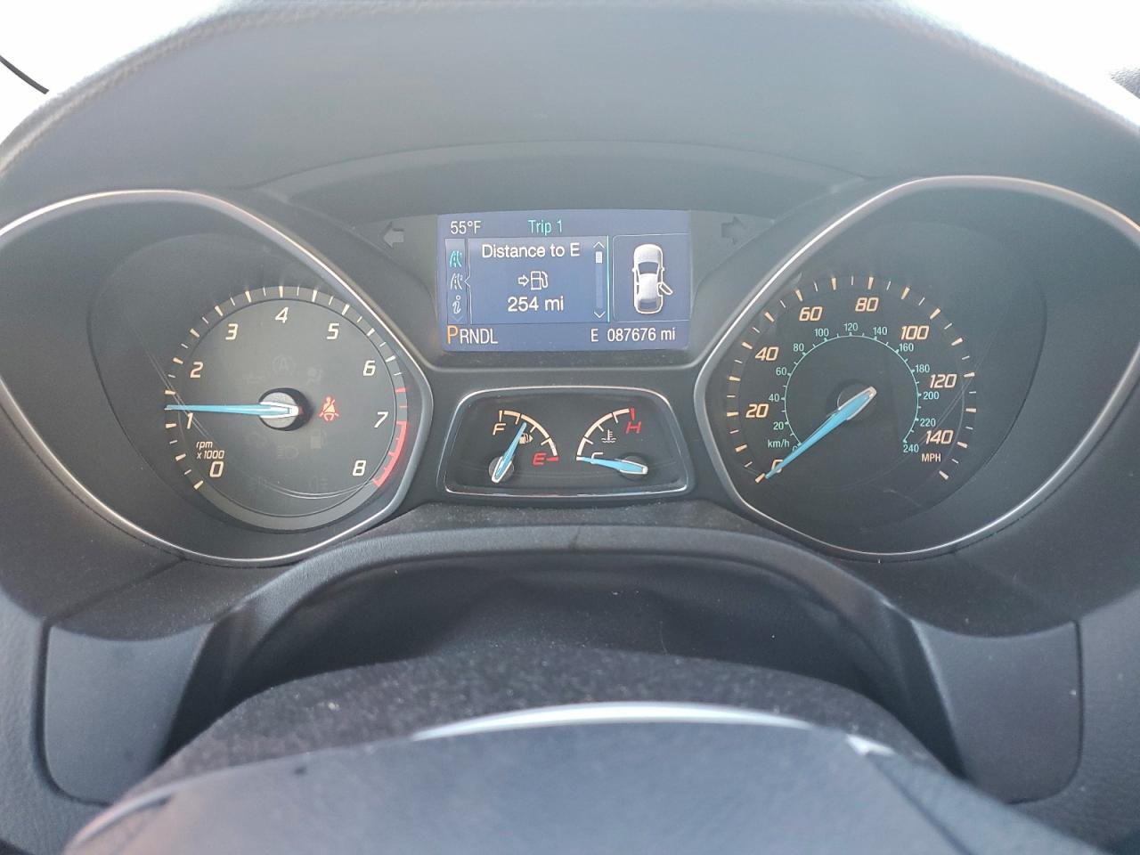 2014 FORD FOCUS SE photo 9