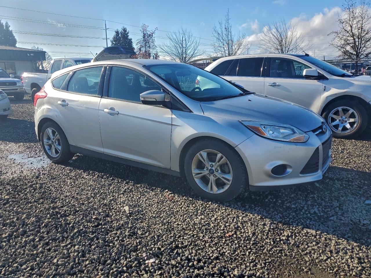 2014 FORD FOCUS SE photo 4