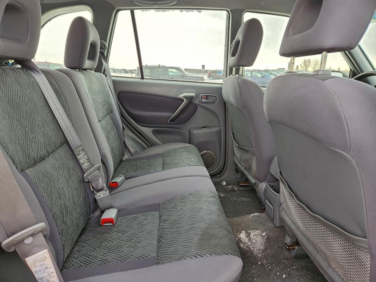 2001 TOYOTA RAV4 photo 21