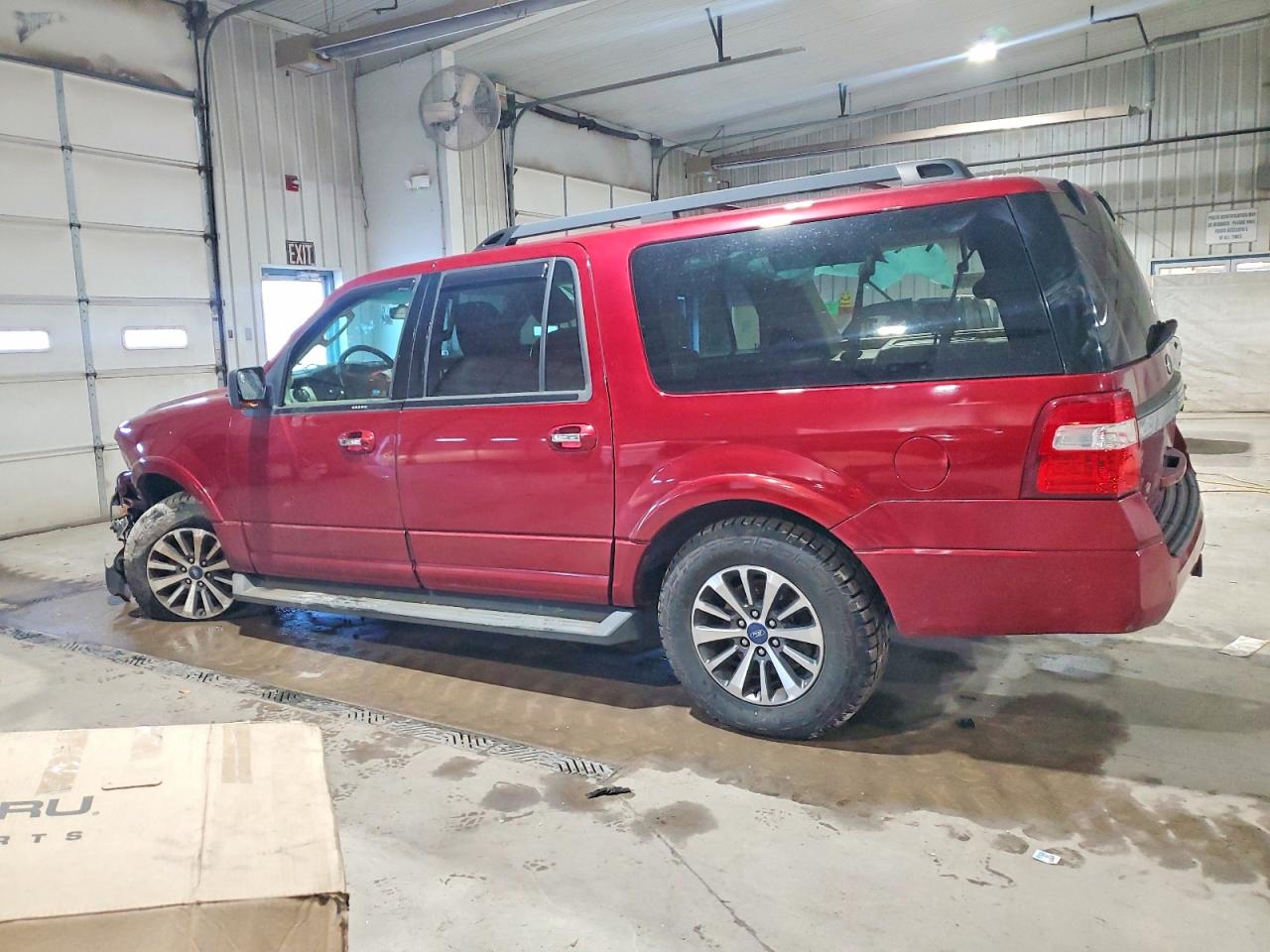 2015 FORD EXPEDITION EL XLT photo 2