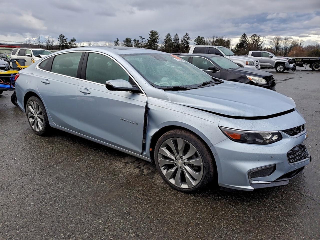 2017 CHEVROLET MALIBU PREMIER photo 4