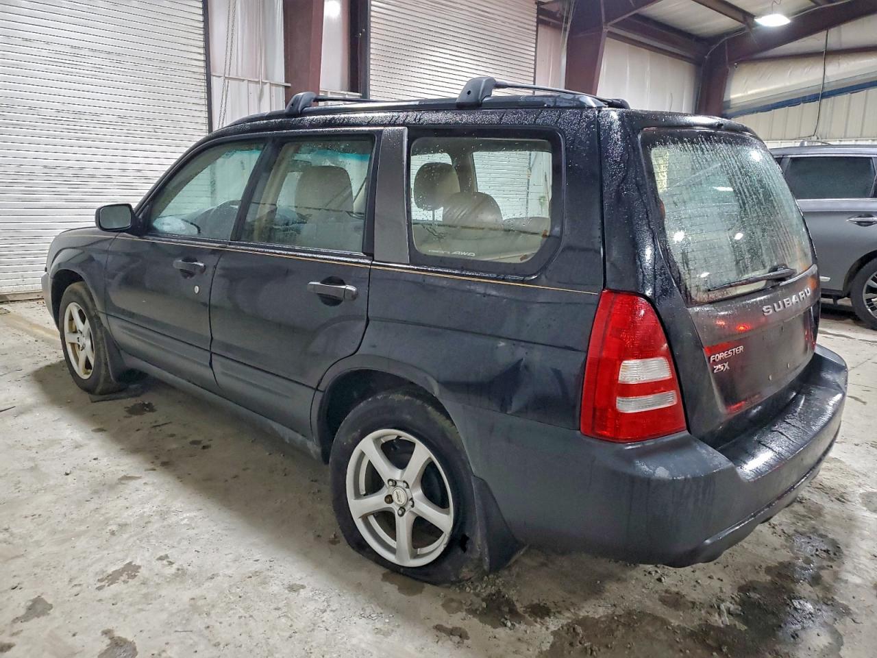 2005 SUBARU FORESTER 2.5X photo 2