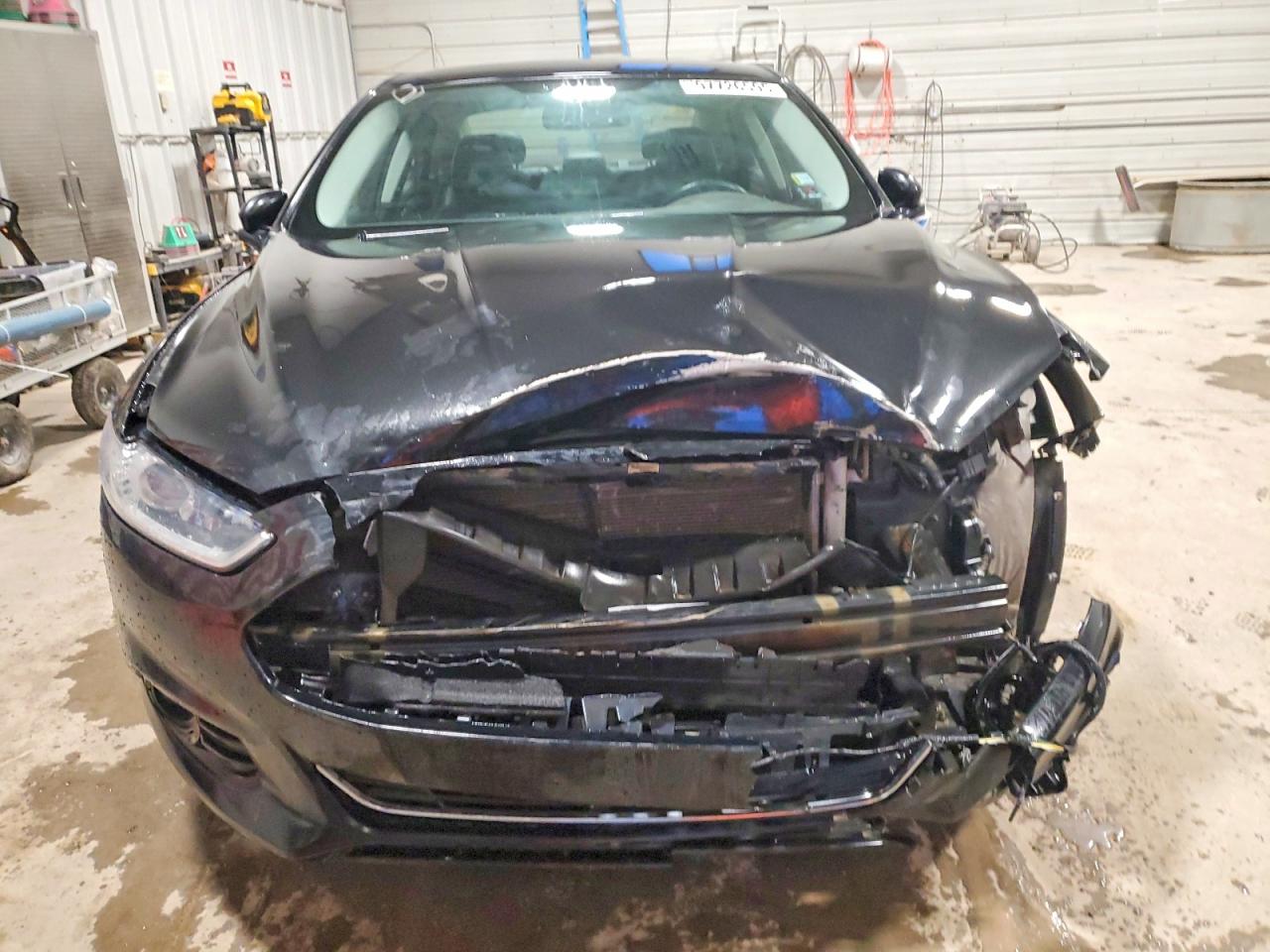2013 FORD FUSION SE photo 5