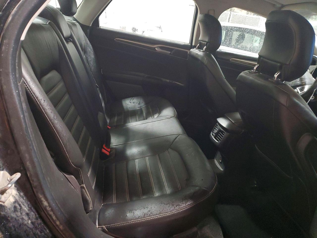 2013 FORD FUSION SE photo 10