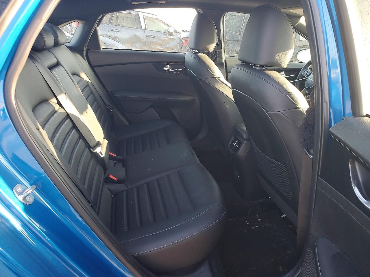 2023 KIA FORTE GT LINE photo 10